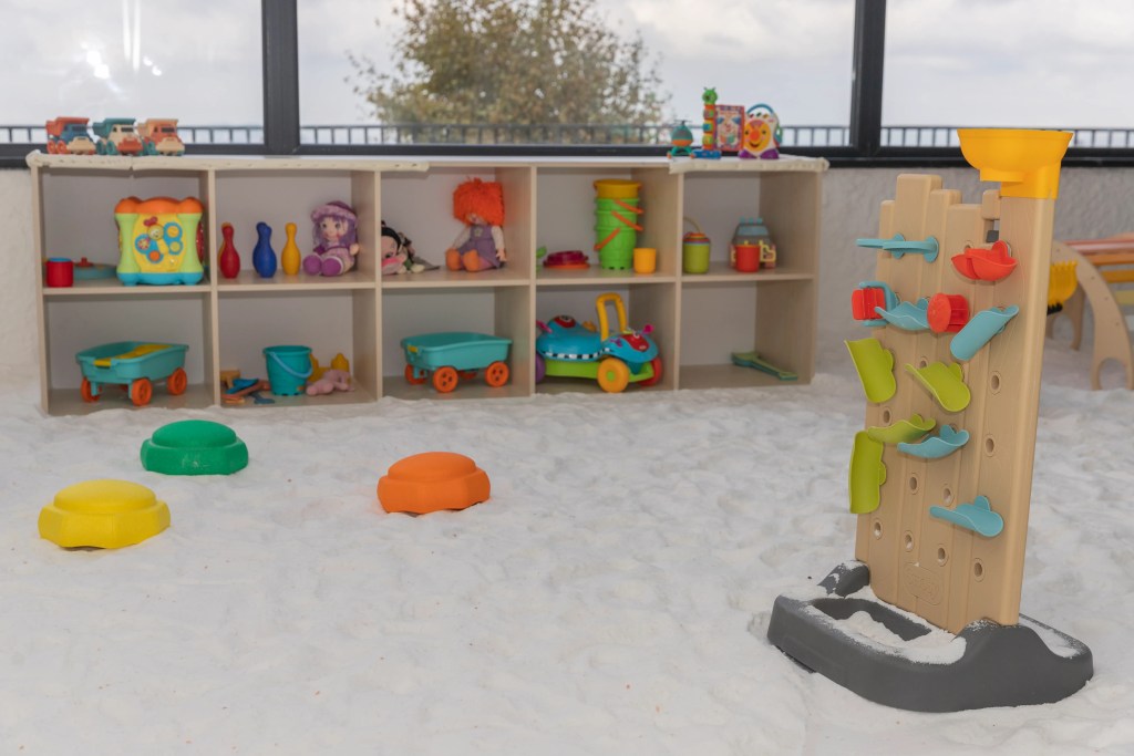 Filifu Cafe N' Play Tuz Odasındaki Eğitici ve Eğlenceli Oyuncaklar