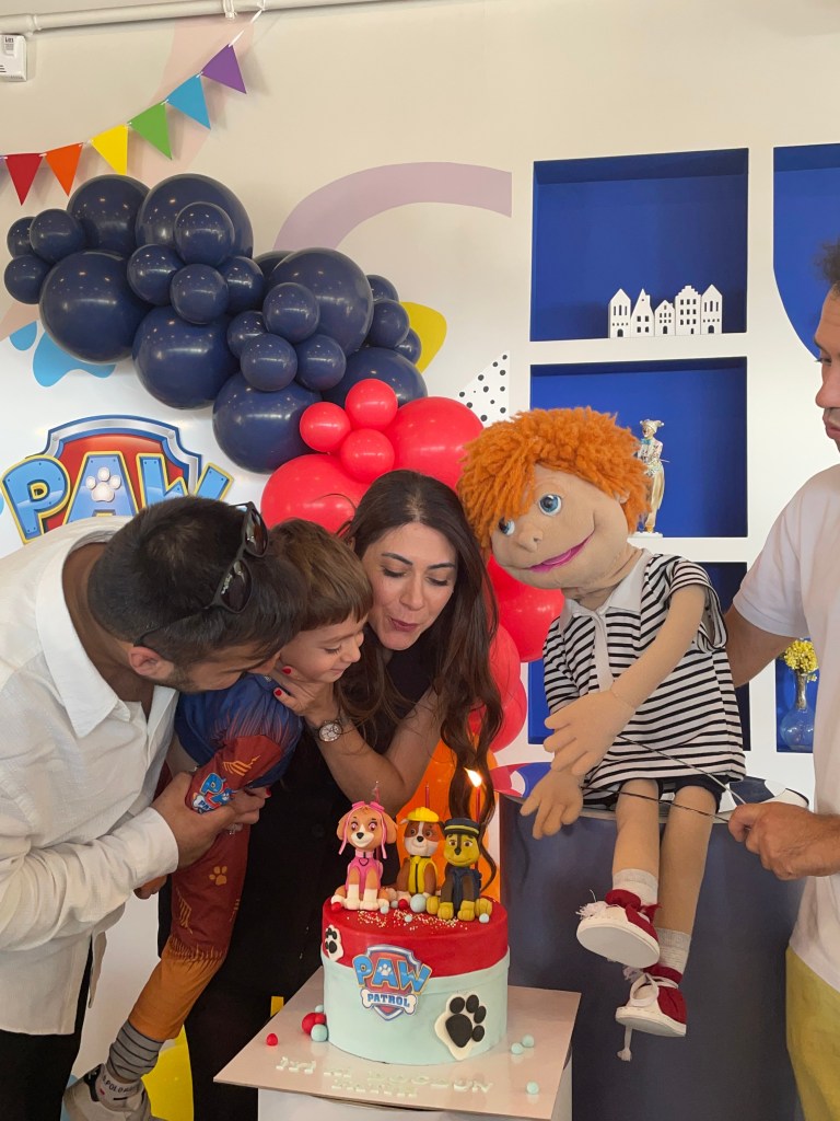 Filifu Cafe PAW Patrol Temalı Doğum Günü Partisi - 4 Yaş Erkek Çocuk İçin Kutlama ve Eşsiz İkramlıklar