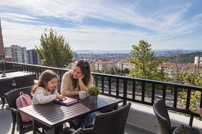 Social Cafés for Autistic Children